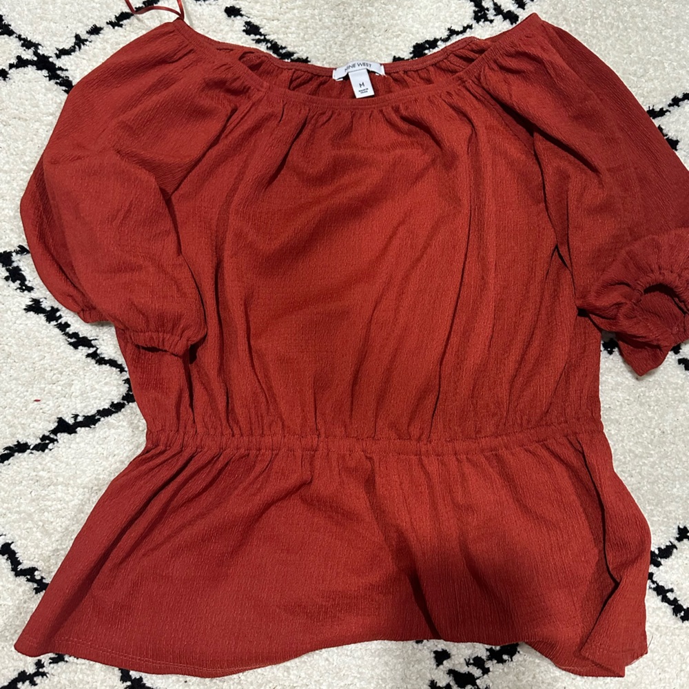 Nine West top
